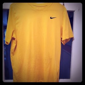 Nike dri fit shirt $$$4for20$$$